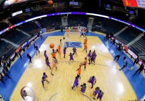 哈里森巴恩斯：从新秀到明星球员的成长之路与篮球生涯分析